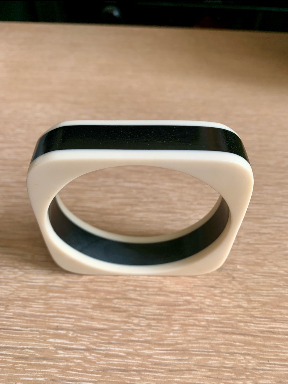 Fun Vintage Acrylic Chunky Bangle